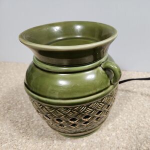 Partylite ScentGlow Electric Scented Wax Warmer Nature's Allure Green - New Bulb